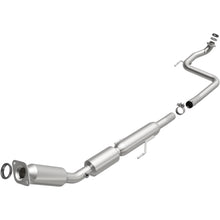 Load image into Gallery viewer, MagnaFlow Exhaust Products 551159 California CARB Direct-Fit Catalytic Converter for Select Scion xD