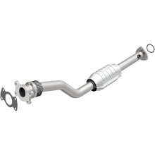 Load image into Gallery viewer, MagnaFlow Exhaust Products 23465 HM Grade Direct-Fit Catalytic Converter for Select Chevrolet Cavalier, Chevrolet Malibu, Pontiac Grand Am, Pontiac Sunfire