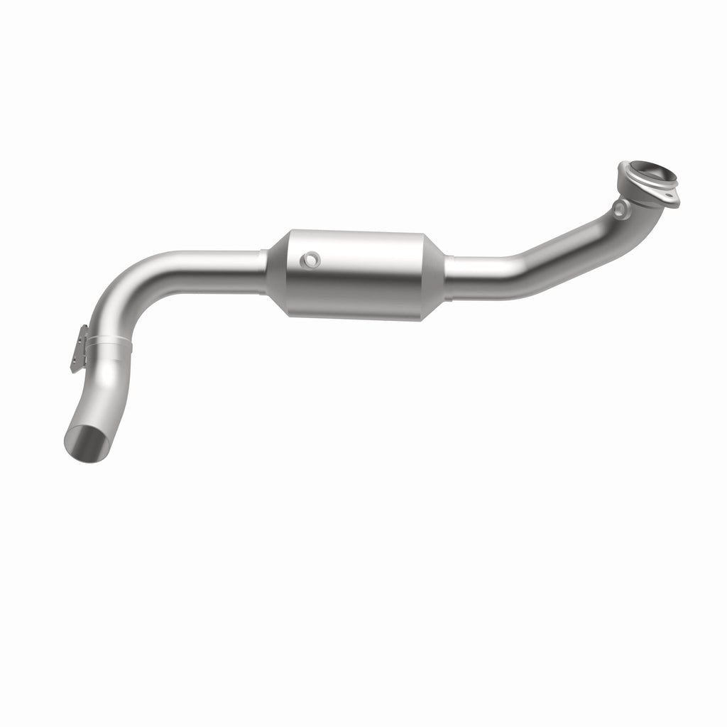 MagnaFlow Exhaust Products 52507 OEM Grade Direct-Fit Catalytic Converter for Select Lincoln Navigator