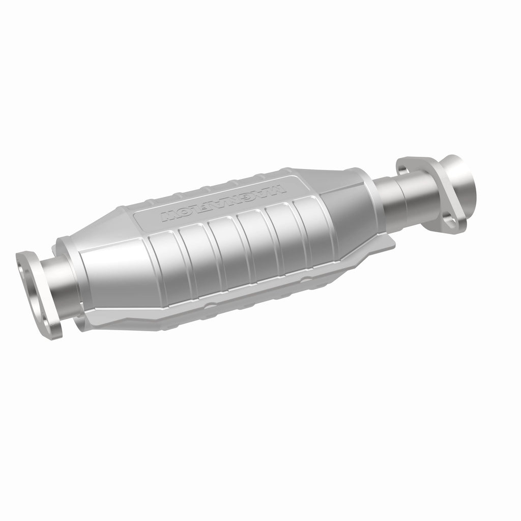 MagnaFlow Exhaust Products 93286 HM Grade Direct-Fit Catalytic Converter for Select Mitsubishi Montero