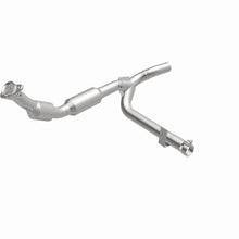 Load image into Gallery viewer, MagnaFlow Exhaust Products 4583009 California CARB Direct-Fit Catalytic Converter for Select Ford F-150