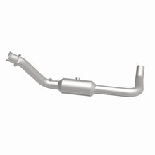 Load image into Gallery viewer, MagnaFlow Exhaust Products 5451651 California CARB Direct-Fit Catalytic Converter for Select Chrysler Aspen, Dodge Durango