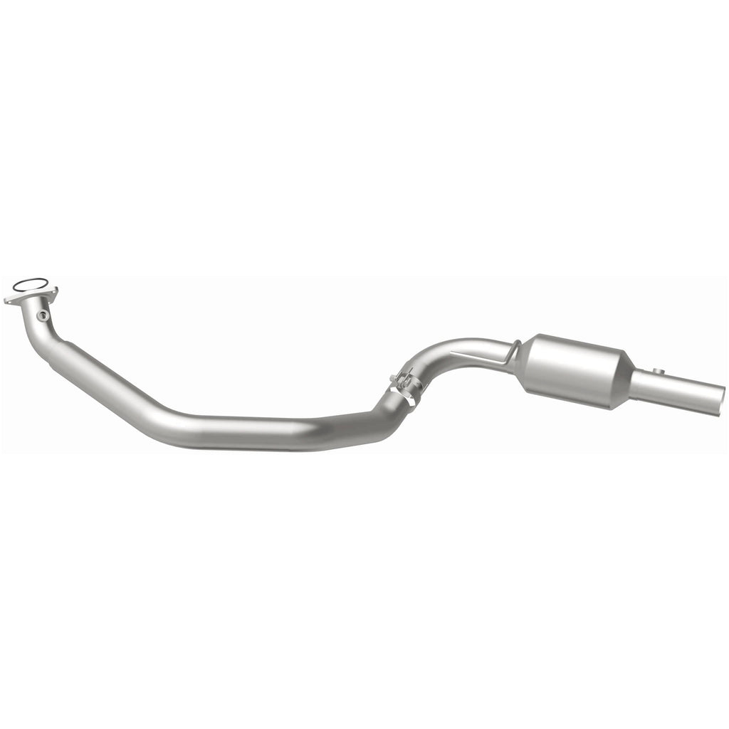 MagnaFlow Exhaust Products 280427 OEM Grade Direct-Fit Catalytic Converter for Select Chevrolet Express 4500, GMC Savana