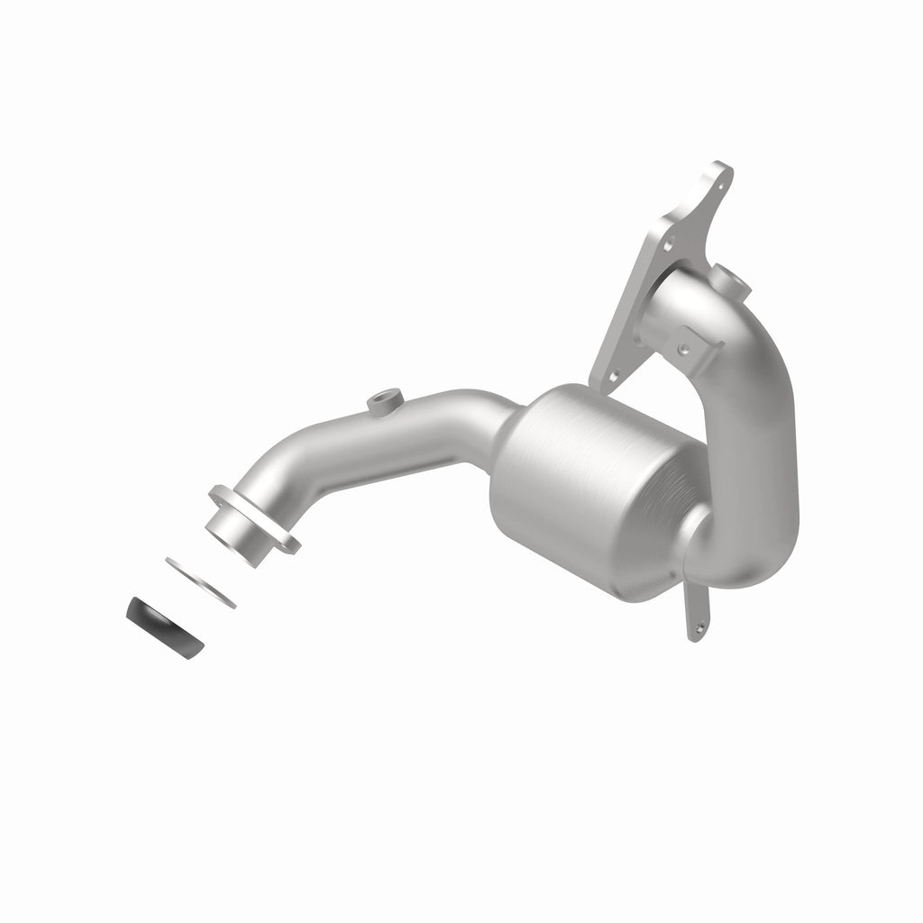 MagnaFlow Exhaust Products 52439 OEM Grade Direct-Fit Catalytic Converter for Select Nissan Juke