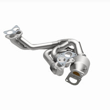 Load image into Gallery viewer, MagnaFlow Exhaust Products 5531467 California CARB Manifold Catalytic Converter for Select Scion FR-S, Subaru BRZ, Toyota 86