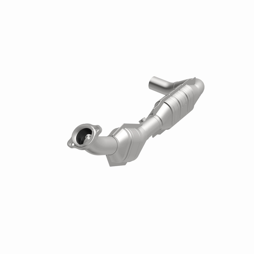 MagnaFlow Exhaust Products 49605 OEM Grade Direct-Fit Catalytic Converter for Select Ford Expedition