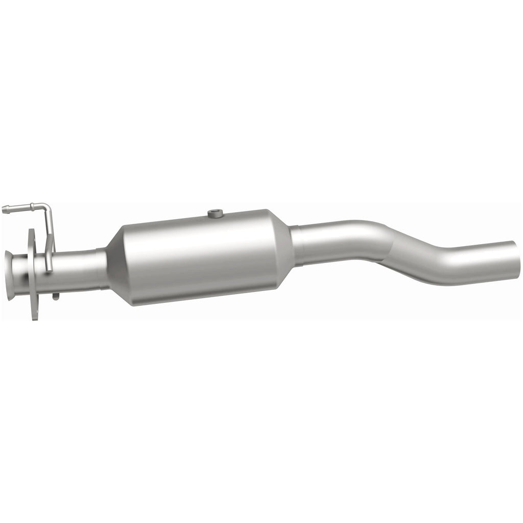 MagnaFlow Exhaust Products 280440 OEM Grade Direct-Fit Catalytic Converter for Select Ford F-350 Super Duty, Ford F-450 Super Duty, Ford F-550 Super Duty