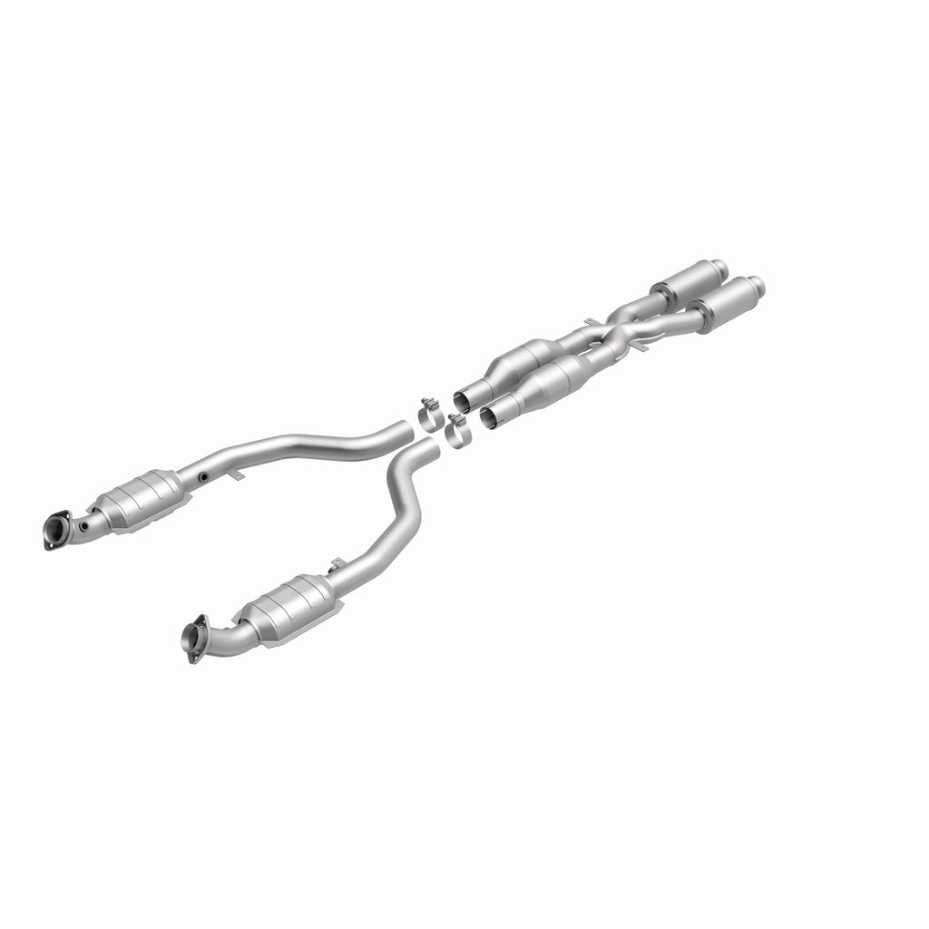 MagnaFlow Exhaust Products 5411031 California CARB Direct-Fit Catalytic Converter for Select BMW M3