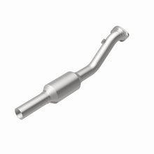 Load image into Gallery viewer, MagnaFlow Exhaust Products 5461961 California CARB Direct-Fit Catalytic Converter for Select Dodge Caliber