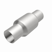 Load image into Gallery viewer, MagnaFlow Exhaust Products 50005 Standard Grade Universal Catalytic Converter for Select Chrysler Cordoba, Chrysler LeBaron, Chrysler New Yorker, Chrysler Newport, Chrysler Town &amp; Country, Dodge Aspen, Dodge D100, Dodge D150, Dodge D250, Dodge Diplomat,
