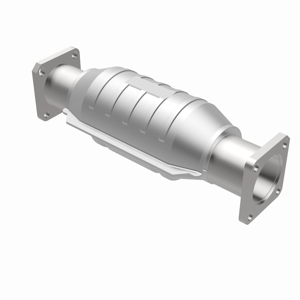 MagnaFlow Exhaust Products 23650 Standard Grade Direct-Fit Catalytic Converter for Select Geo Storm, Isuzu Impulse