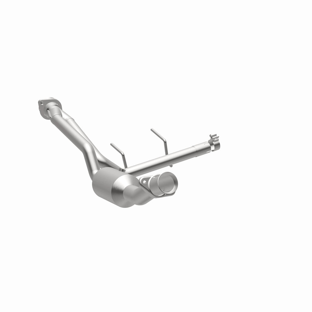MagnaFlow Exhaust Products 280224 OEM Grade Direct-Fit Catalytic Converter for Select Ford F-150