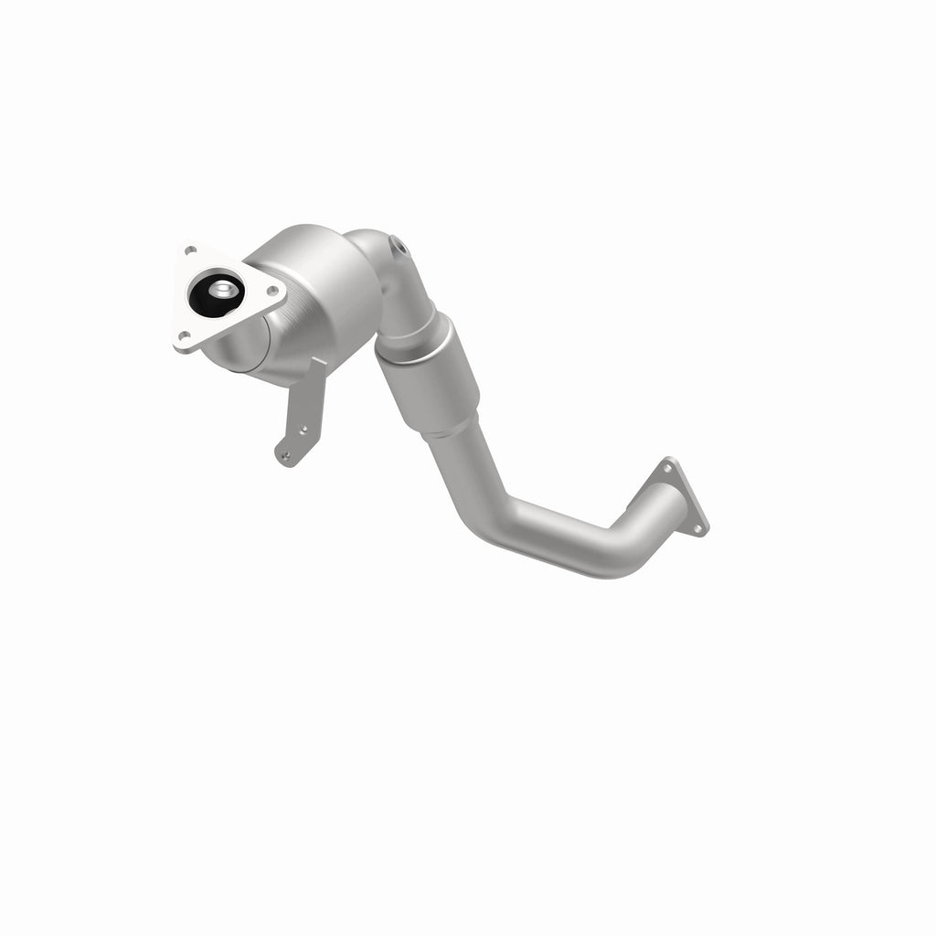 MagnaFlow Exhaust Products 51947 OEM Grade Direct-Fit Catalytic Converter for Select Audi Q7, Volkswagen Touareg