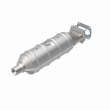 Load image into Gallery viewer, MagnaFlow Exhaust Products 339203 California CARB Direct-Fit Catalytic Converter for Select Ford E-250 Econoline, Ford E-250 Econoline Club Wagon, Ford E-350 Econoline, Ford E-350 Econoline Club Wagon, Ford F-250, Ford F-350