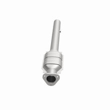 Load image into Gallery viewer, MagnaFlow Exhaust Products 23204 HM Grade Direct-Fit Catalytic Converter for Select Ford E-250 Econoline, Ford E-450 Econoline Super Duty, Ford Econoline Super Duty