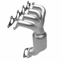 Load image into Gallery viewer, MagnaFlow Exhaust Products 50841 HM Grade Manifold Catalytic Converter for Select Hyundai Accent
