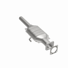 Load image into Gallery viewer, MagnaFlow Exhaust Products 23224 Standard Grade Direct-Fit Catalytic Converter for Select Jeep Cherokee, Jeep Comanche, Jeep Wagoneer