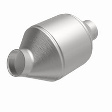Load image into Gallery viewer, MagnaFlow Exhaust Products 51774 OEM Grade Universal Catalytic Converter for Select Honda HR-V, Jeep Grand Cherokee, Jeep Wrangler