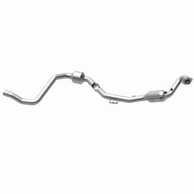 Load image into Gallery viewer, MagnaFlow Exhaust Products 447263 California CARB Direct-Fit Catalytic Converter for Select Mercedes-Benz ML55 AMG