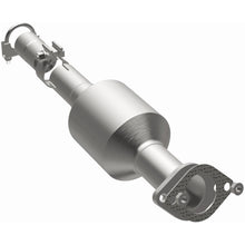 Load image into Gallery viewer, MagnaFlow Exhaust Products 6571924 California CARB Direct-Fit Catalytic Converter for Select Hyundai Accent, Kia Rio