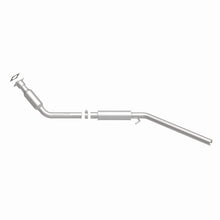 Load image into Gallery viewer, MagnaFlow Exhaust Products 5451448 California CARB Direct-Fit Catalytic Converter for Select Chrysler Town &amp; Country, Dodge Grand Caravan, Volkswagen Routan