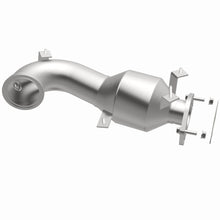 Load image into Gallery viewer, MagnaFlow Exhaust Products 21-697 OEM Grade Direct-Fit Catalytic Converter for Select Fiat 500L, Fiat 500X, Jeep Renegade
