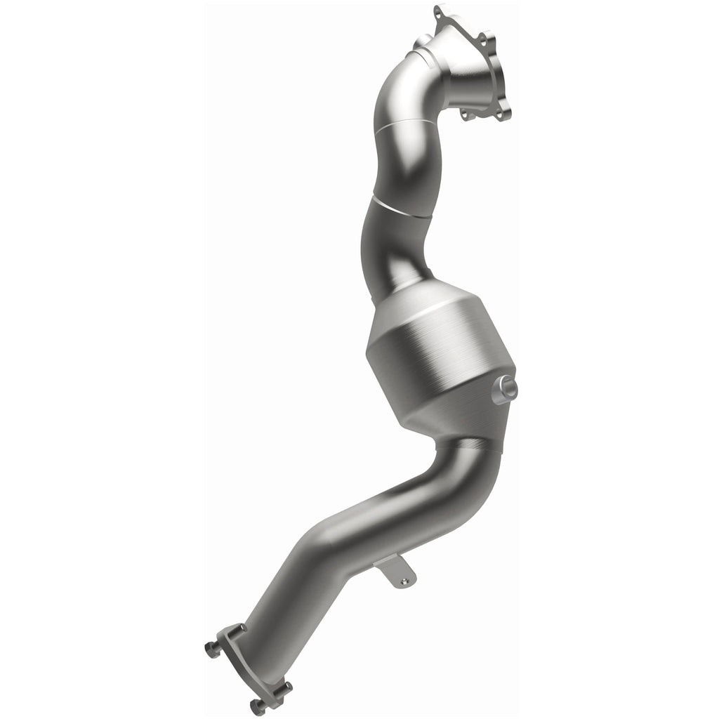 MagnaFlow Exhaust Products 52316 OEM Grade Direct-Fit Catalytic Converter for Select Audi A8 Quattro, Audi RS7, Audi S6, Audi S7, Audi S8