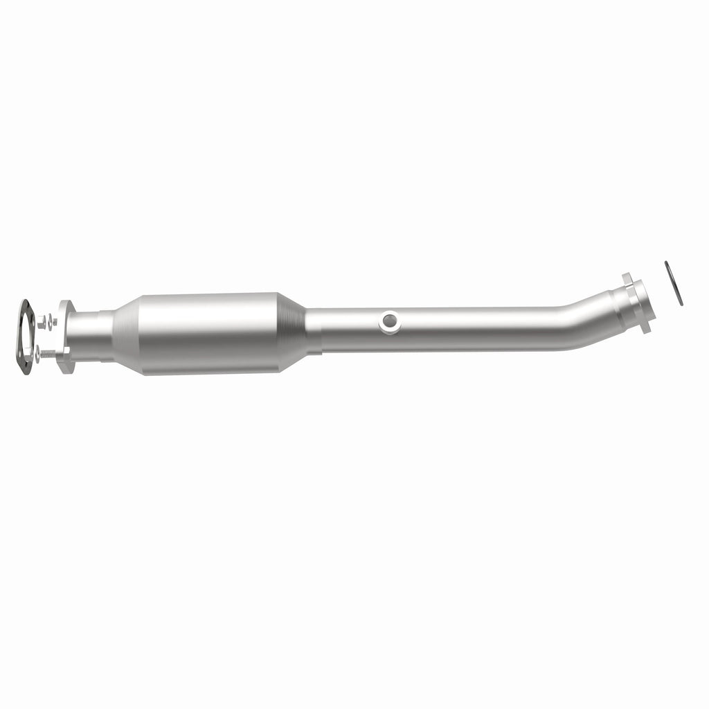MagnaFlow Exhaust Products 21-121 OEM Grade Direct-Fit Catalytic Converter for Select INFINITI QX56, INFINITI QX80, Nissan Armada, Nissan NV2500, Nissan NV3500, Nissan TITAN, Nissan TITAN XD