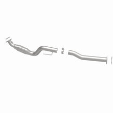 Load image into Gallery viewer, MagnaFlow Exhaust Products 5582534 California CARB Direct-Fit Catalytic Converter for Select Chevrolet Express 2500, Chevrolet Express 3500, GMC Savana 2500, GMC Savana