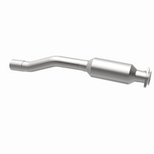 Load image into Gallery viewer, MagnaFlow Exhaust Products 3322949 California CARB Direct-Fit Catalytic Converter for Select Volvo 740, Volvo 745, Volvo 760, Volvo 940