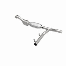 Load image into Gallery viewer, MagnaFlow Exhaust Products 23345 HM Grade Direct-Fit Catalytic Converter for Select Ford Expedition, Ford F-150, Ford F-250