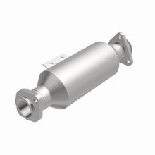 Load image into Gallery viewer, MagnaFlow Exhaust Products 4481876 California CARB Direct-Fit Catalytic Converter for Select Hyundai Elantra, Hyundai Tiburon