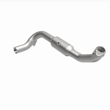Load image into Gallery viewer, MagnaFlow Exhaust Products 4651507 California CARB Direct-Fit Catalytic Converter for Select Lincoln Navigator
