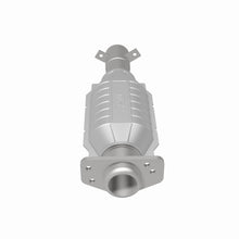 Load image into Gallery viewer, MagnaFlow Exhaust Products 93486 Standard Grade Direct-Fit Catalytic Converter for Select Chevrolet S10, Chevrolet S10 Blazer, GMC Jimmy, GMC S15, GMC S15 Jimmy, GMC Sonoma, GMC Syclone, GMC Typhoon, Oldsmobile Bravada