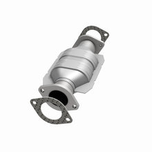 Load image into Gallery viewer, MagnaFlow Exhaust Products 49485 OEM Grade Direct-Fit Catalytic Converter for Select INFINITI I30, Nissan 200SX, Nissan Maxima, Nissan Sentra