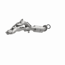 Load image into Gallery viewer, MagnaFlow Exhaust Products 5531868 California CARB Manifold Catalytic Converter for Select Lexus IS F