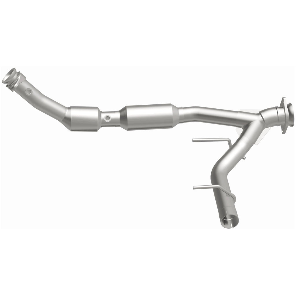 MagnaFlow Exhaust Products 4583078 California CARB Direct-Fit Catalytic Converter for Select Ford Expedition