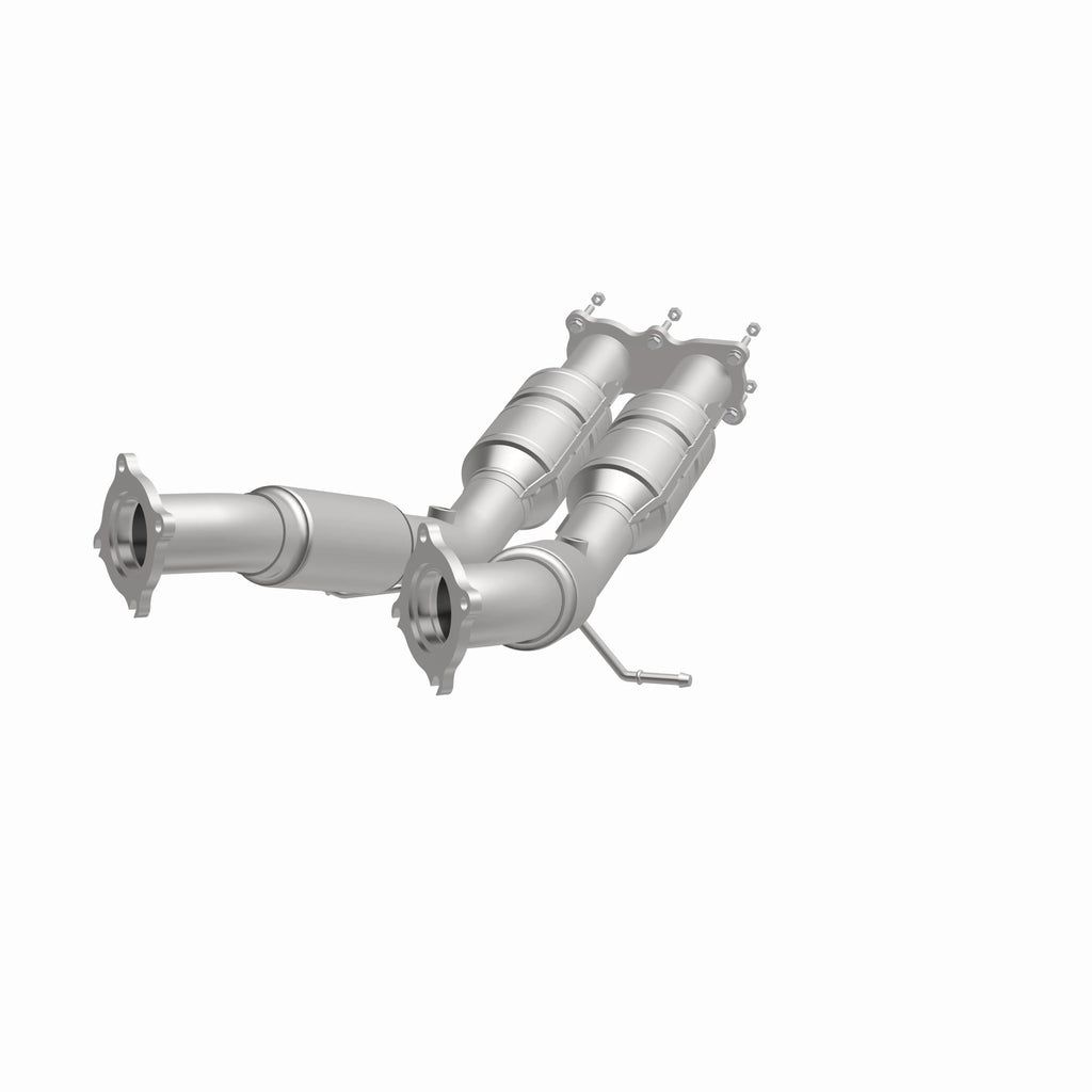 MagnaFlow Exhaust Products 51623 OEM Grade Direct-Fit Catalytic Converter for Select Volvo S80, Volvo V70