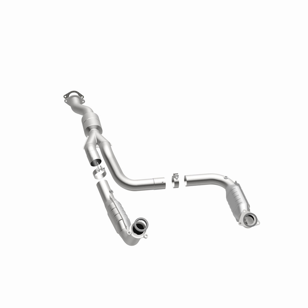MagnaFlow Exhaust Products 52113 OEM Grade Direct-Fit Catalytic Converter for Select Chevrolet Express 2500, Chevrolet Express 3500, Chevrolet Express 4500, GMC Savana 2500, GMC Savana 3500, GMC Savana