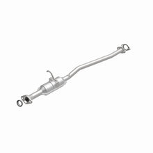 Load image into Gallery viewer, MagnaFlow Exhaust Products 441043 California CARB Direct-Fit Catalytic Converter for Select Chevrolet Metro, Suzuki Swift