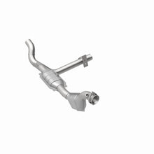 Load image into Gallery viewer, MagnaFlow Exhaust Products 458072 California CARB Direct-Fit Catalytic Converter for Select Ford F-150