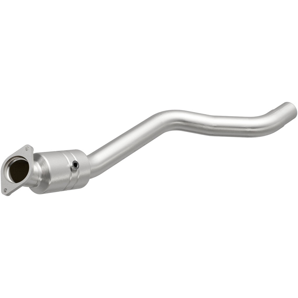 MagnaFlow Exhaust Products 52479 OEM Grade Direct-Fit Catalytic Converter for Select Dodge Challenger, Dodge Charger