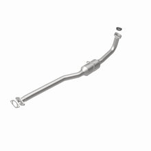 Load image into Gallery viewer, MagnaFlow Exhaust Products 93135 Standard Grade Direct-Fit Catalytic Converter for Select Chevrolet Sprint, Geo Metro