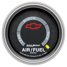 Load image into Gallery viewer, AutoMeter 3675-00406 GAGE, A/F RATIO-NRRWBND, 2 1/16", LEAN-RICH, LED ARRY, CHEVY RED BOWTIE, BLACK