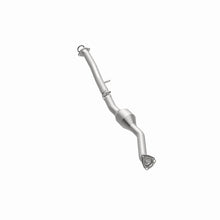 Load image into Gallery viewer, MagnaFlow Exhaust Products 5571448 California CARB Direct-Fit Catalytic Converter for Select Saab 9-2X, Subaru Forester, Subaru Impreza, Subaru Legacy, Subaru Outback