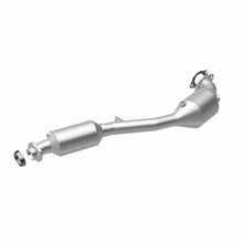 Load image into Gallery viewer, MagnaFlow Exhaust Products 5411026 California CARB Direct-Fit Catalytic Converter for Select Saab 9-2X, Subaru Forester, Subaru Impreza, Subaru Legacy, Subaru Outback