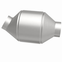 Load image into Gallery viewer, MagnaFlow Exhaust Products 51775 OEM Grade Universal Catalytic Converter for Select Audi Q7, Ford Five Hundred, Ford Freestyle, Mazda MX-5 Miata, Mercury Montego, Volkswagen Touareg