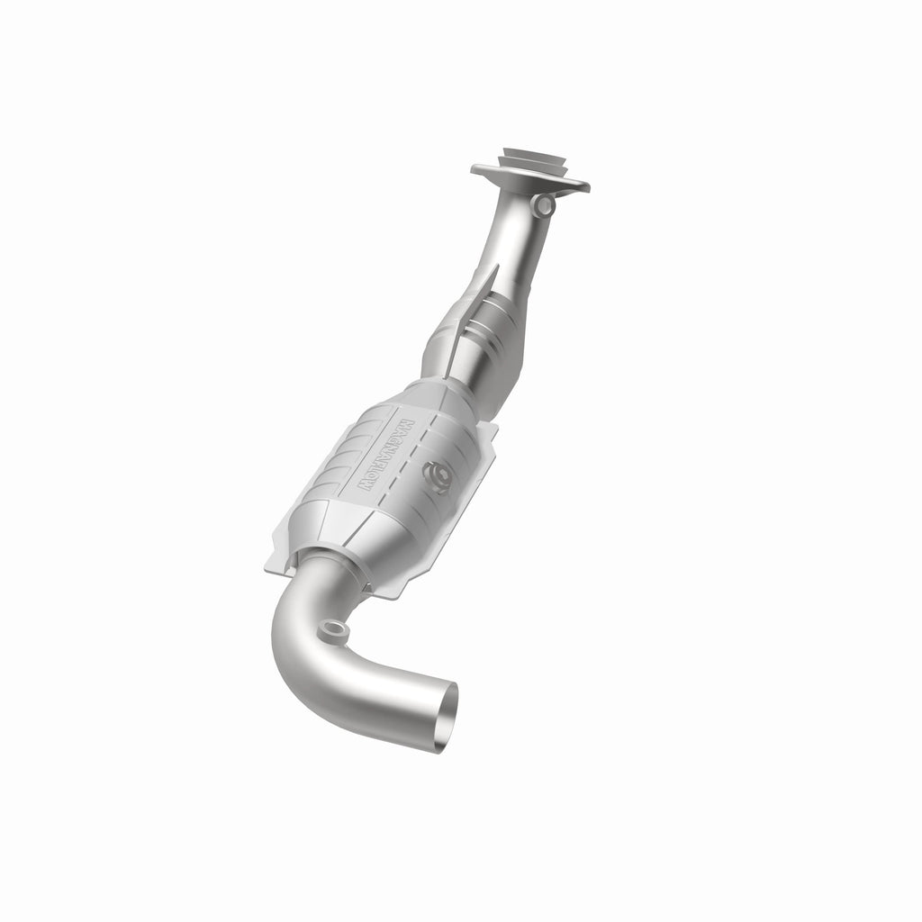 MagnaFlow Exhaust Products 447177 California CARB Direct-Fit Catalytic Converter for Select Ford E-150 Econoline, Ford E-150 Econoline Club Wagon, Ford Expedition, Ford F-150, Ford F-250