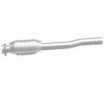 Load image into Gallery viewer, MagnaFlow Exhaust Products 23826 Standard Grade Direct-Fit Catalytic Converter for Select Land Rover Range Rover