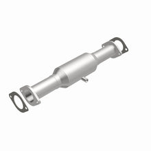 Load image into Gallery viewer, MagnaFlow Exhaust Products 3391352 California CARB Direct-Fit Catalytic Converter for Select Ford Bronco II, Ford Ranger